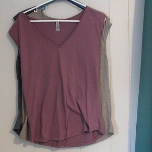 V-neck, layering sleeveless tank
